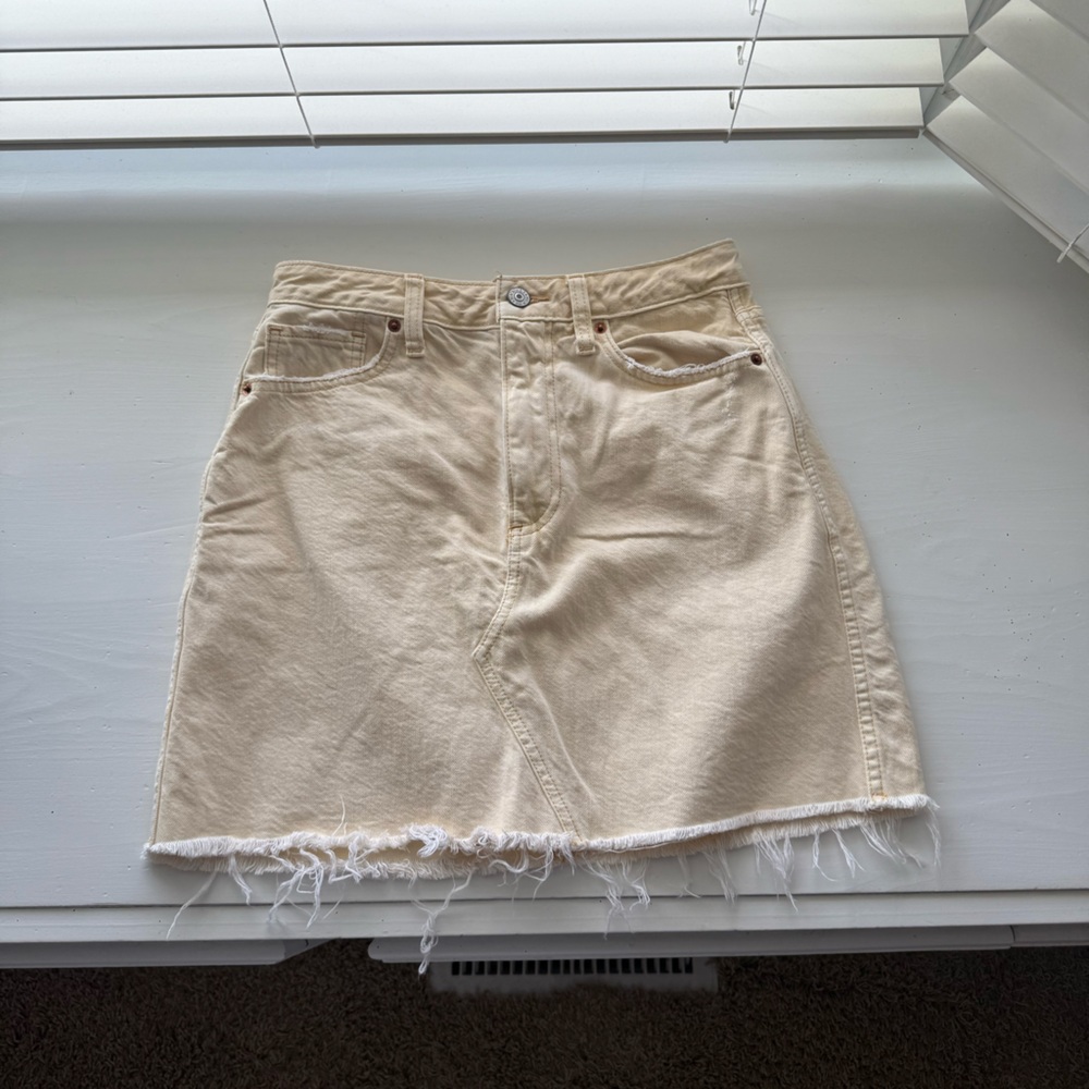 Abercrombie & Fitch Cream Denim Skirt
